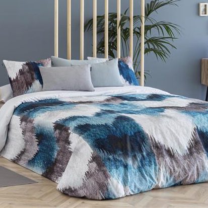 Edredón para cama con tonos azules y grises, almohadas decorativas. tamaño king size  